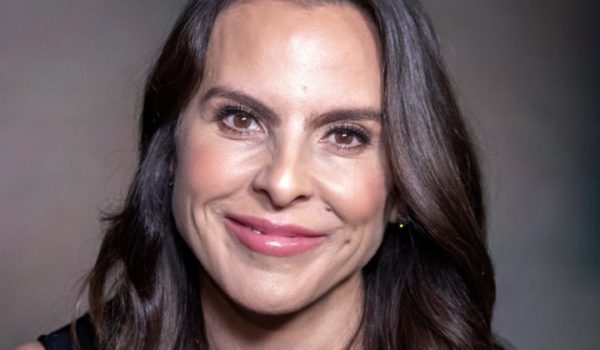 La actriz mexicana Kate del Castillo incursiona en la comedia en su próxima película