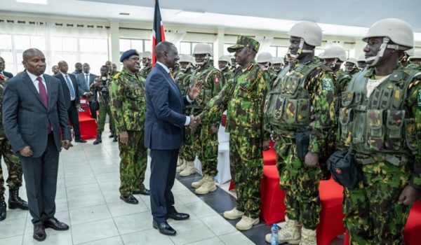 Kenia despide en un acto oficial a 400 policías antes de su inminente partida hacia Haití