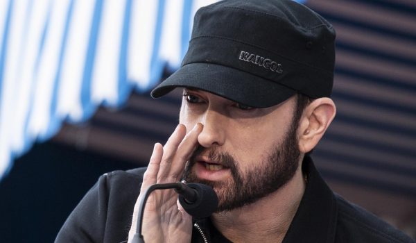 Eminem llega al número 1 en las listas Billboard y termina con el reinado de Taylor Swift