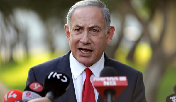Netanyahu tendrá que testificar en su juicio por corrupción a partir de diciembre