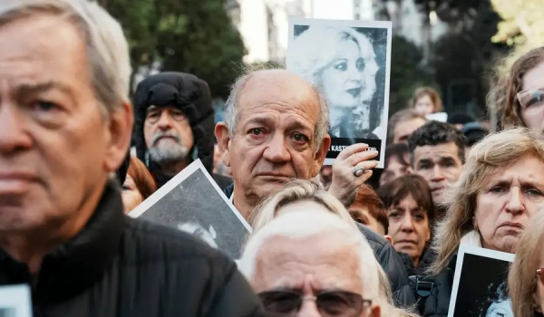 Argentina reclama justicia por el atentado contra la AMIA