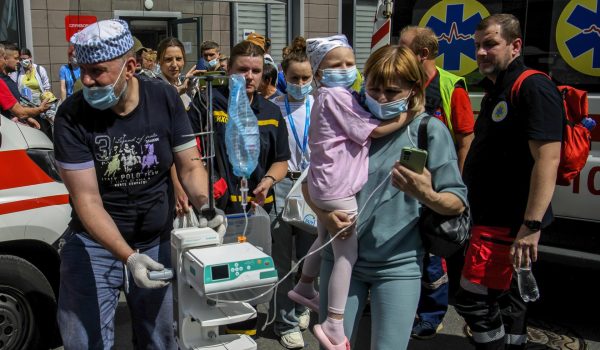 Un total de 31 civiles han muerto a consecuencia del ataque ruso del lunes a Kiev