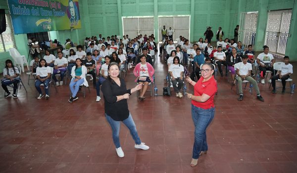 Claro Nicaragua promueve el uso responsable de las redes sociales