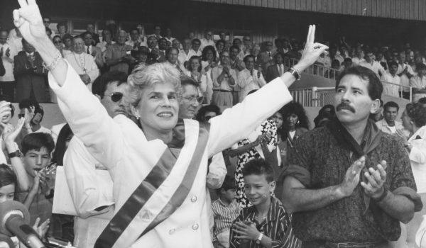 Cuando las dictaduras caen por votos