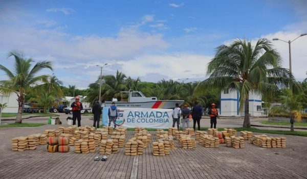 Nicaragüenses y ticos caen en Colombia con una tonelada de marihuana