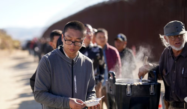EEUU deporta migrantes a China por primera vez en años