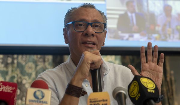 Juez de Ecuador niega al exvicepresidente Glas dejar cárcel y pasar a arresto domiciliario