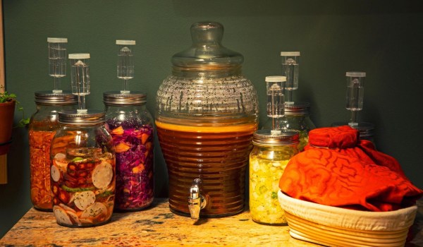 ¿Es la comida fermentada buena para la salud de tus intestinos? Y otras 8 preguntas sobre estos alimentos