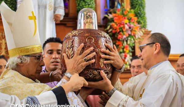La bajada de Santo Domingo de Guzmán este 31 de julio de 2024. LA PRENSA / TOMADA DE REDES