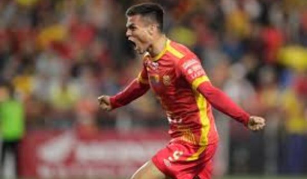 Diriangén se reencuentra con el delantero tico al que le dio un empujón en su carrera