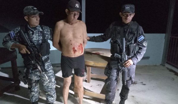 Nicaragüense es asesinada por su pareja en El Salvador