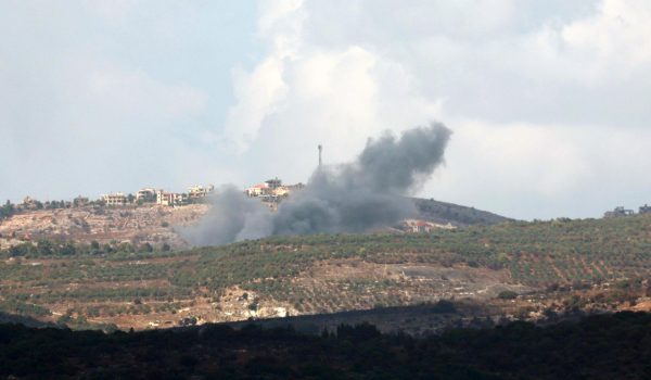 Israel dice haber bombardeado 1,300 objetivos de Hizbulá y confirma seguir atacando Líbano