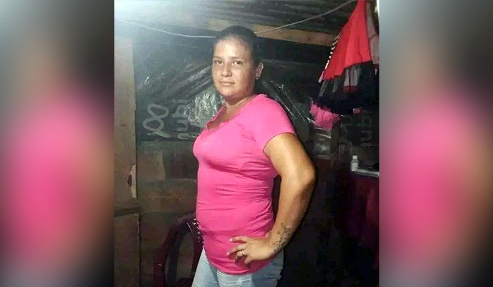 Sayda Lorena Arce, de aproximadamente 35 años fue macheteado por su pareja. LA PRENSA/ Redes sociales.
