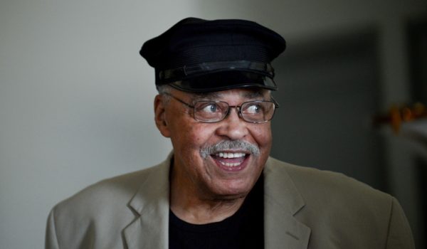 Muere James Earl Jones, actor estadounidense que puso voz a Darth Vader en Star Wars