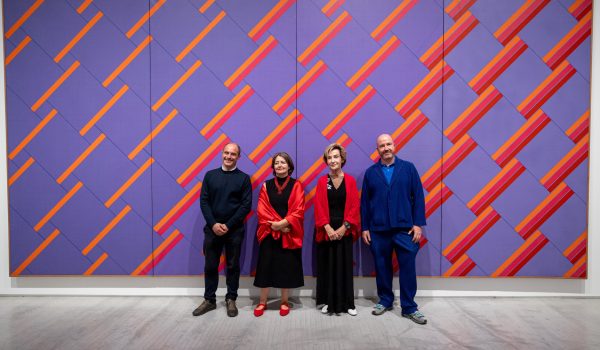 Soledad Sevilla, una exposición que envuelve al espectador entre líneas y geometrías