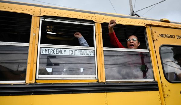Dictadura excarcela a 135 presos políticos y los destierra a Guatemala