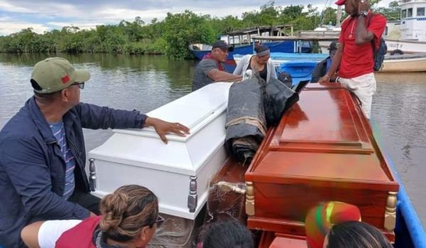 Naufragio en la Costa Caribe Norte: Encuentran cadáveres de padre y su hijo de seis años