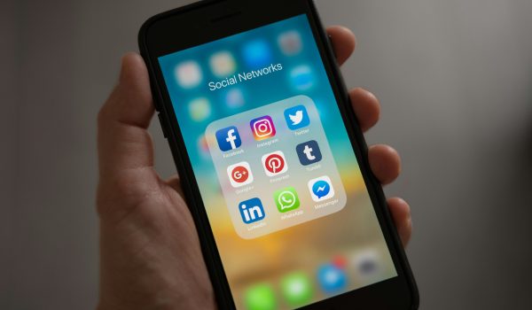 Dictadura criminaliza el uso de las redes sociales y aplicaciones móviles en Nicaragua