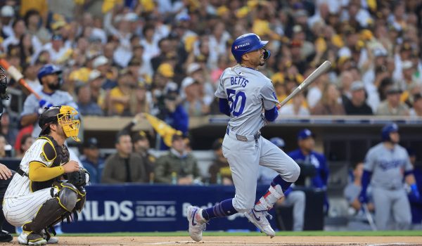 Dodgers explotan en San Diego y obligan quinto y decisivo juego en su Serie Divisional