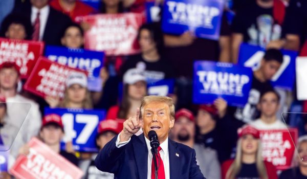 Donald Trump califica la migración ilegal como «invasión de asesinos» en ciudad de mayoría latina