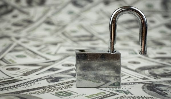 Régimen no consigue ejecutar un millonario fondo de donaciones en la recta final del año