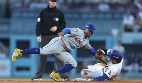 Dodgers arracan con paso firme y silencian a los Mets en primer duelo de la Serie de Campeonato