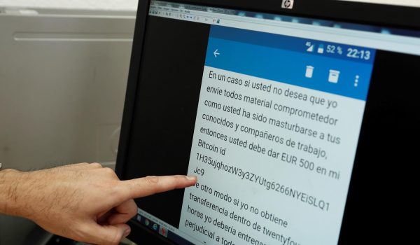 EE.UU. ordena la incautación de 41 dominios de Internet usados por la inteligencia rusa