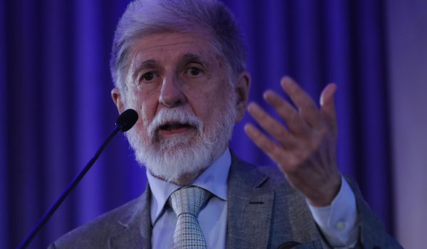 Venezuela llama a consultas a su embajador en Brasil tras declaraciones «injerencistas»
