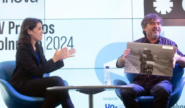Jordi Évole recoge premio UOC-EFE: «El periodismo hay que tener ganas de pelearlo»