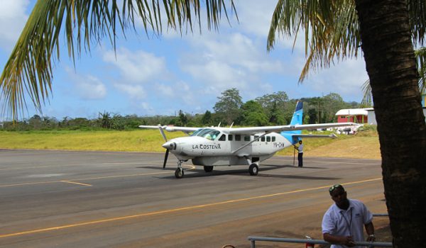 Remodelación de aeropuertos del Caribe Sur   sigue paralizada por supuesta burocracia