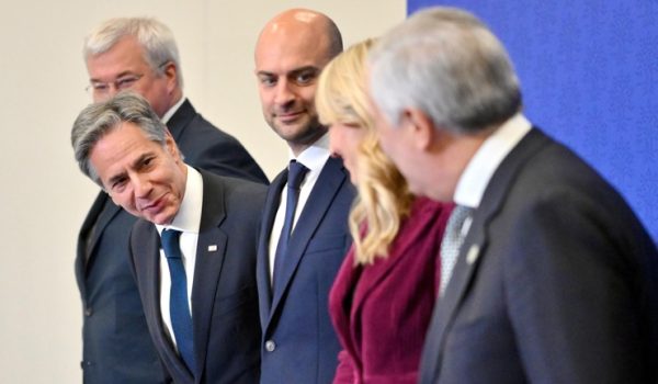 Blinken: «Estamos en los pasos finales para un alto el fuego entre Israel y Líbano»