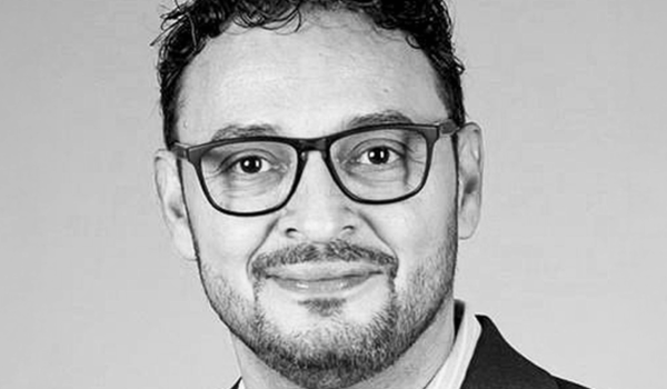 Donald Muñoz es estratega y consultor con más de 15 años de experiencia en derechos humanos, democracia, fortalecimiento institucional y transformación digital en América Latina. Es director de la Fundación para el Desarrollo y miembro del Consejo Directivo de Ruta del Cambio