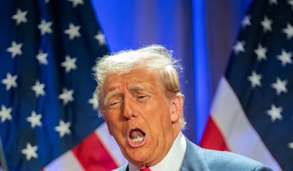 Trump confirma que usará las Fuerzas Armadas para deportar a migrantes indocumentados
