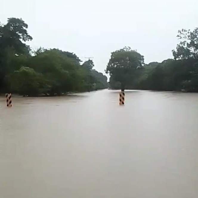 El l río El Menco perteneciente al municipio de Buenos Aires, departamento de Rivas también ha dejaado varias comunidadfes aisldas.