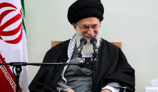 Líder supremo iraní ordenó a su Gobierno preparar un ataque a Israel, según reporte