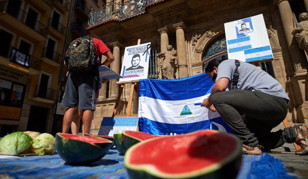 «Me ilusiona saber que vamos a poder regularizarnos». Cómo la reforma en España beneficiaría a cientos de nicaragüenses