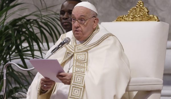 Del “cepillo” a la “chifleta”: así ha sido la evolución del conflicto de los Ortega Murillo contra el papa