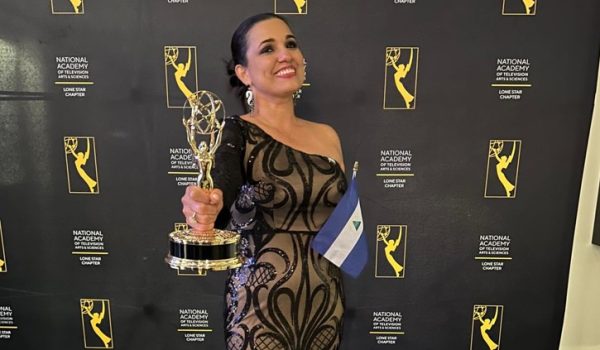 Periodista nicaragüense Samantha Lugo gana premio Lone Star Emmy 2024