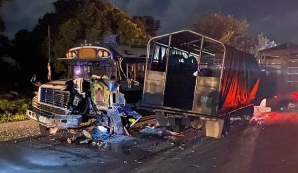 Busero ebrio causa mortal accidente de tránsito en Rosita