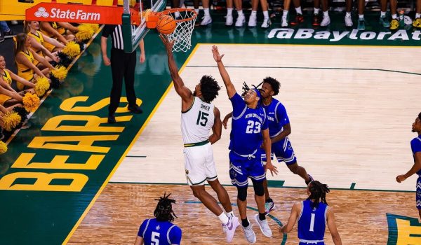 Norchad Omier impone nueva marca en Baylor y mantiene su enfoque con miras al Draft de la NBA en 2025