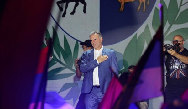 «Seré el presidente del crecimiento nacional», anuncia Orsi tras su victoria en Uruguay