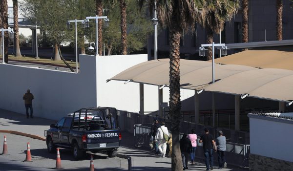 La frontera de México alerta del impacto si Trump restringe las visas laborales temporales