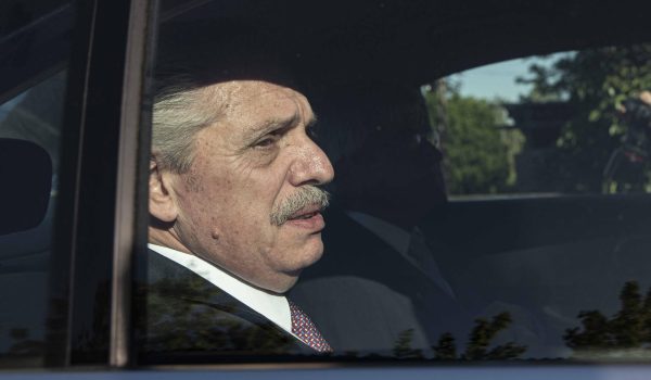 Fiscalía argentina pide llamar a declarar a Alberto Fernández por el caso Fabiola Yánez