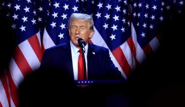 Es migrante en EE. UU. con permiso de trabajo. Considere hacer esto antes que Trump llegue a la Casa Blanca