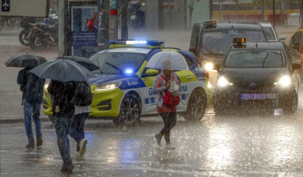 Las lluvias torrenciales en España inundan ahora Cataluña