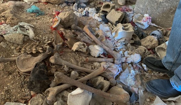 Las fosas comunes de Bashar Al Assad revelan el destino de decenas de miles de desparecidos