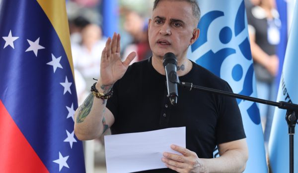 Fiscal venezolano llama «corrupto» y «vocero de inframundo argentino» a canciller Werthein