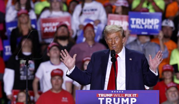 Fiscalía General de Nueva York no retirará su caso contra Trump como pedía su defensa