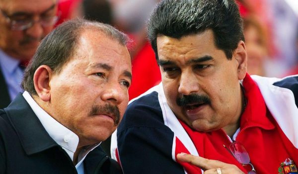 Exilio, cancelación de pasaportes y «traición a la patria»: los paralelismos de los gobiernos de Venezuela y Nicaragua en su ofensiva contra la disidencia