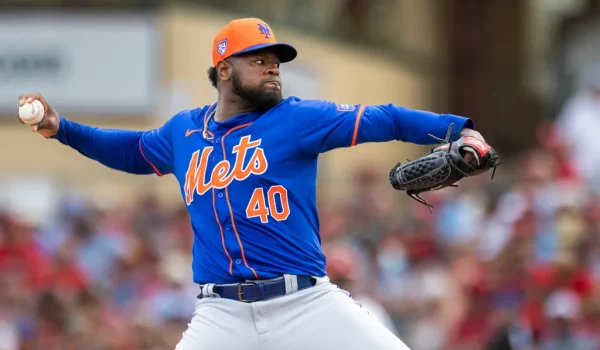 Atléticos sorprenden al adquirir a Luis Severino con el contrato más grande en su historia